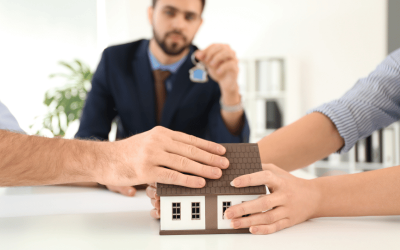 Accord à l'amiable sur le partage du logement familial